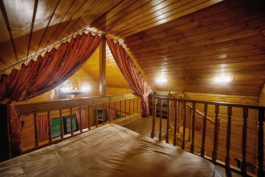 Дом в хвойном лесу на 2 персоны