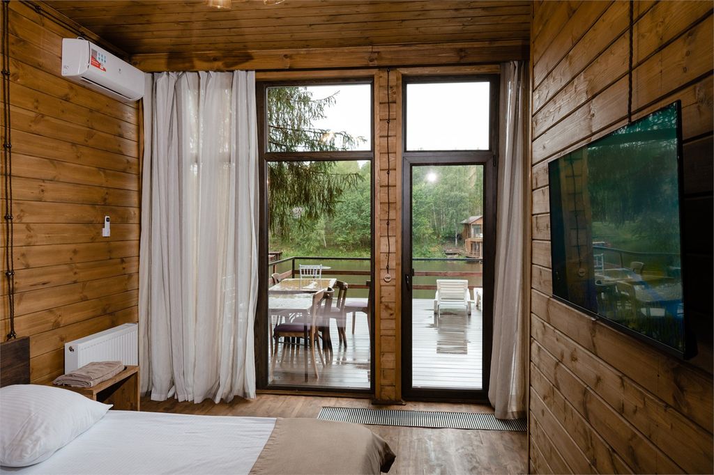 Дом 2 на воде на 4 персоны