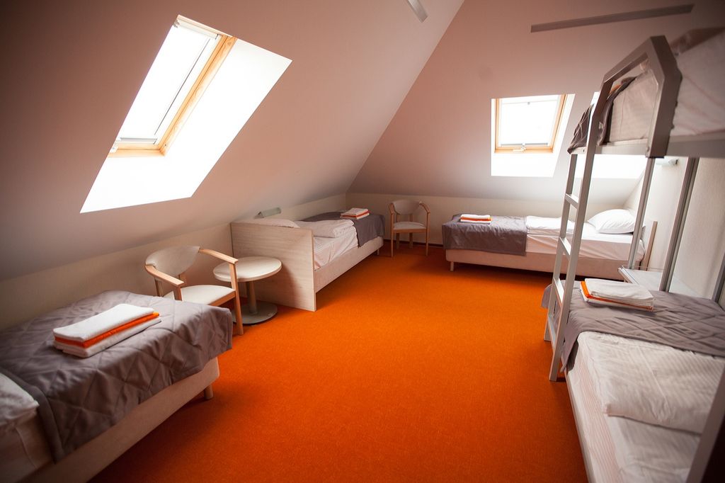 Многоместный смешанный номер пятиместный эконом