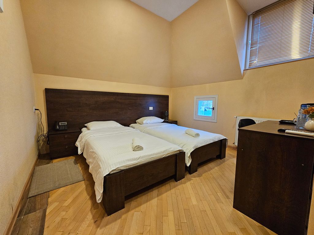 Двухместный номер с 2 отдельными кроватями 403