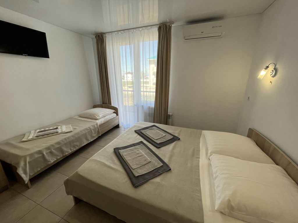 Трёхместный номер Улучшенный