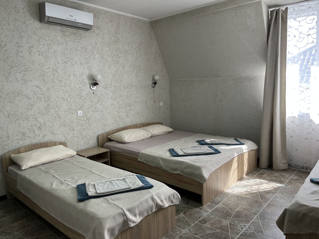 Четырёхместный номер номер стандарт