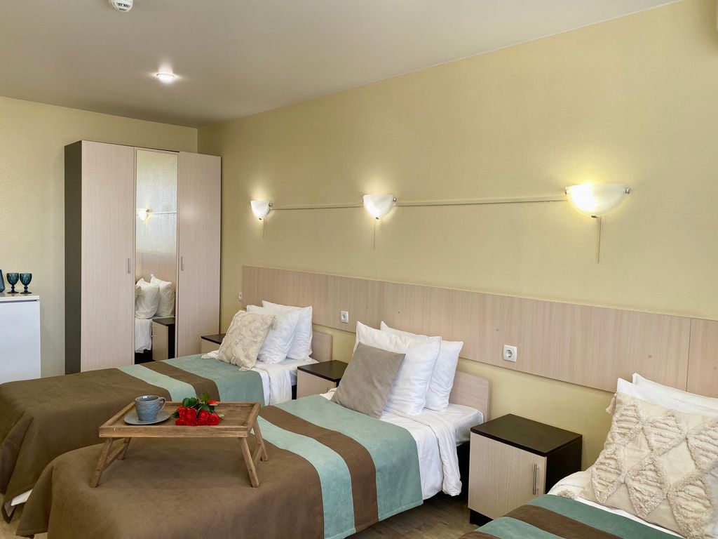 Трёхместный номер улучшенный - 1 корпус