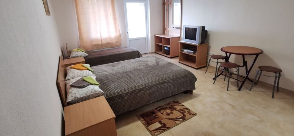 Трёхместный номер Комфорт