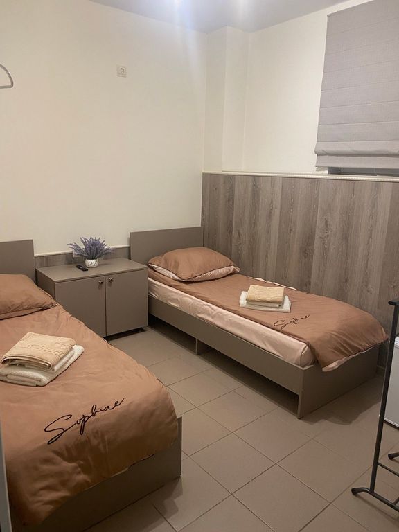 Двухместный номер с 2 отдельными кроватями №2 Железная