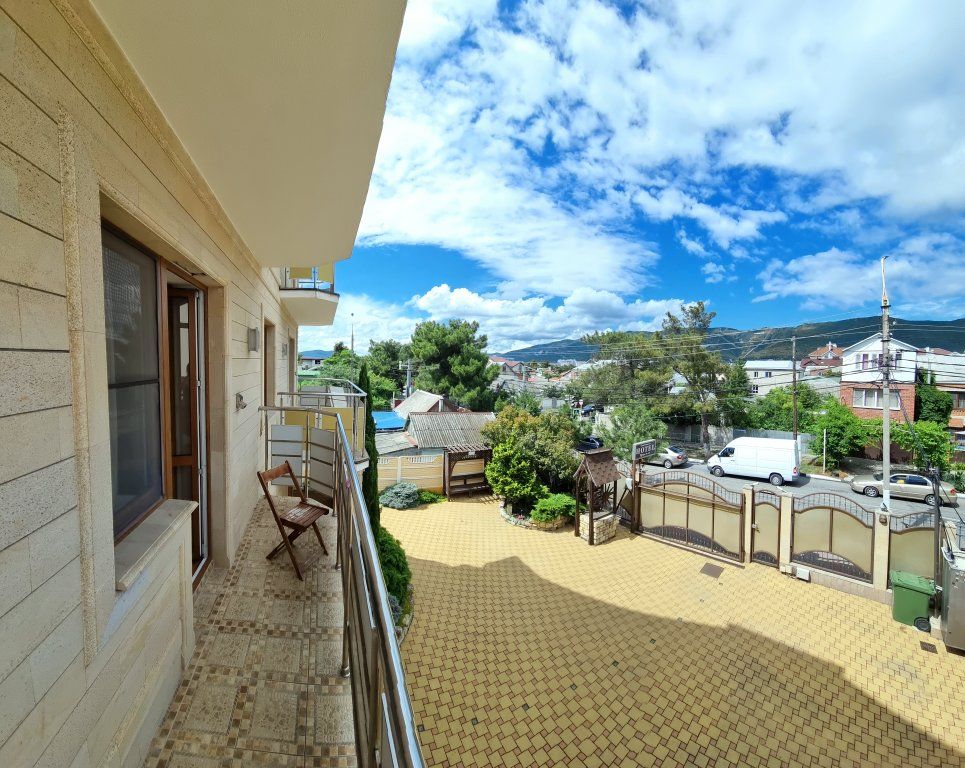 Двухместный номер с 1 кроватью или 2 раздельными Видовой комфорт с балконом