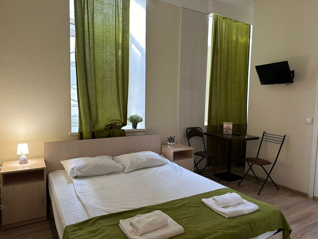 Двухместный номер с 1 кроватью стандарт с собственной ванной