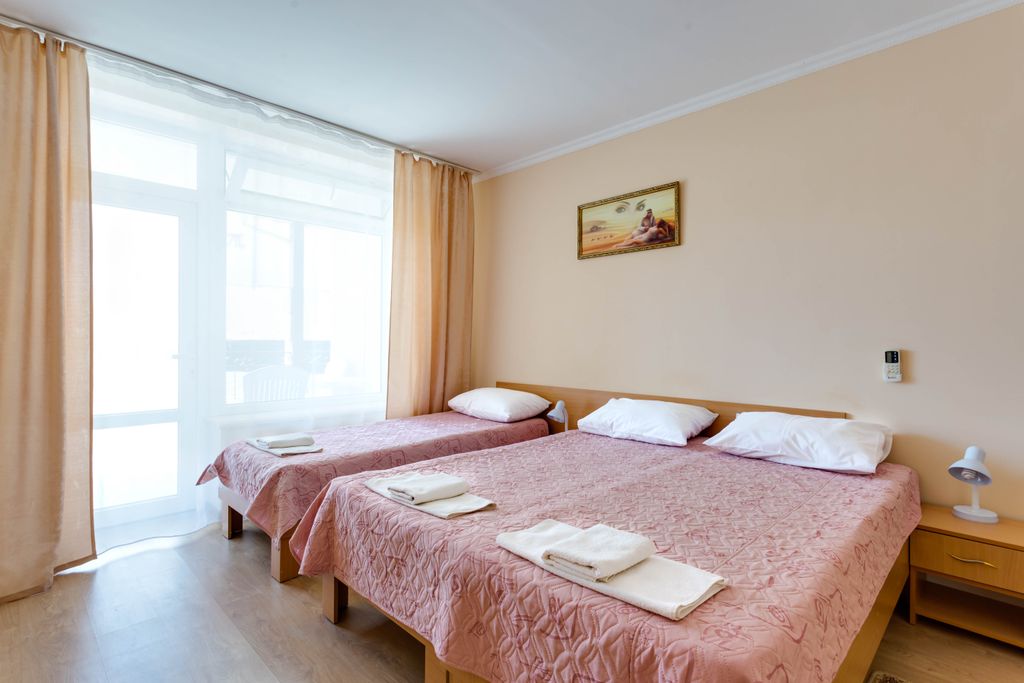 Трёхместный номер стандарт