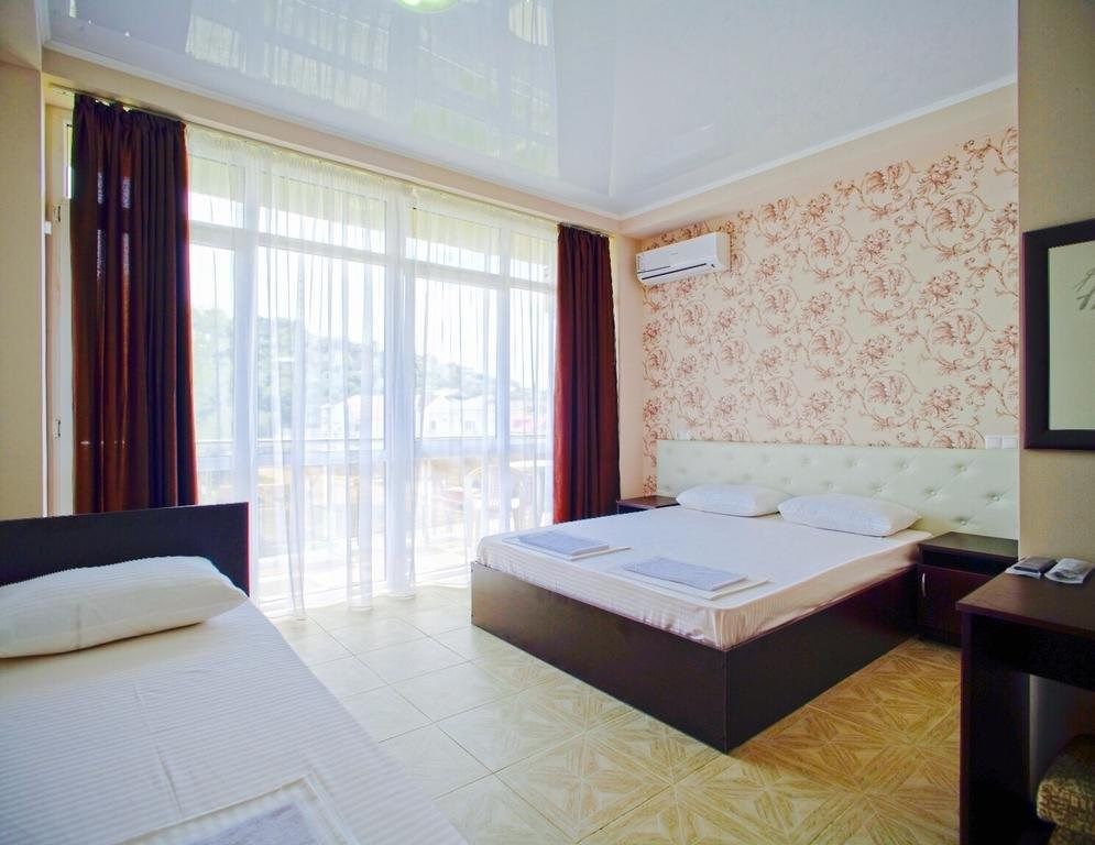 Трёхместный номер комфорт