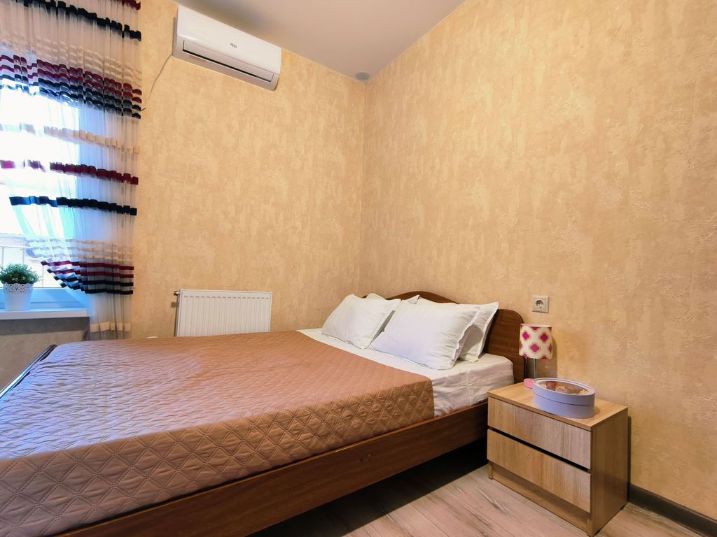 Трёхместный номер комфорт с балконом