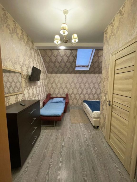 Трёхместный номер Мансардный Economy