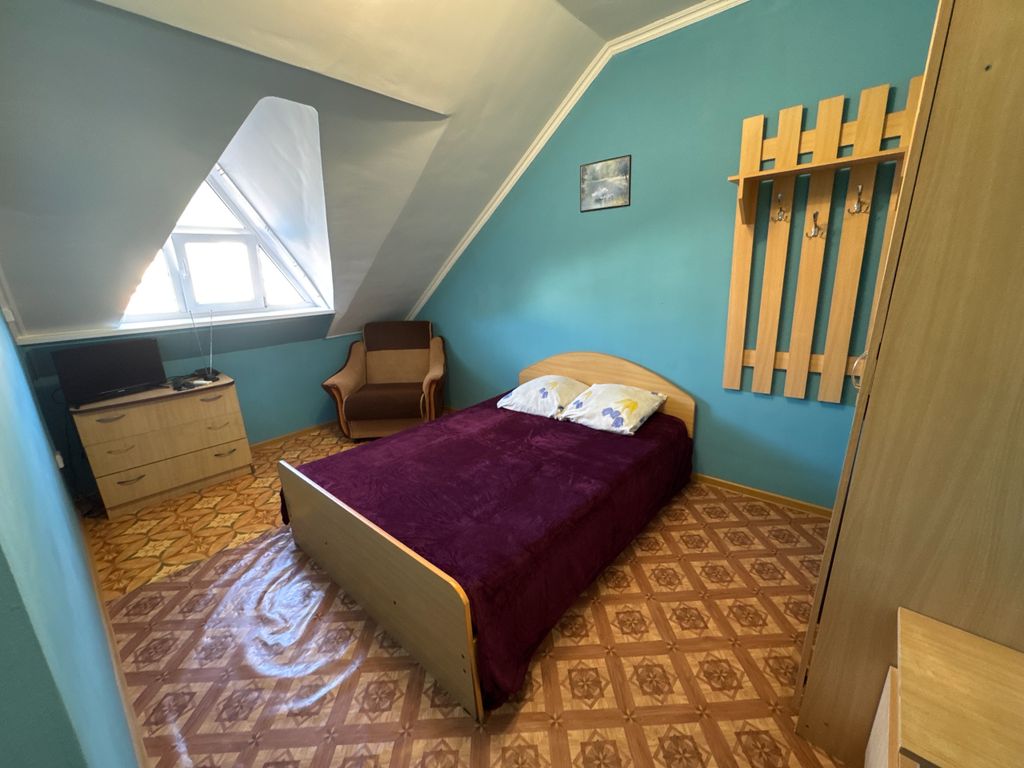 Семейный номер двухкомнатный люкс №8