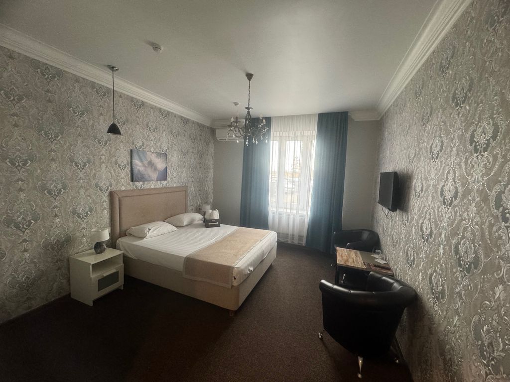 Двухместный номер с 1 кроватью люкс "Мираж"