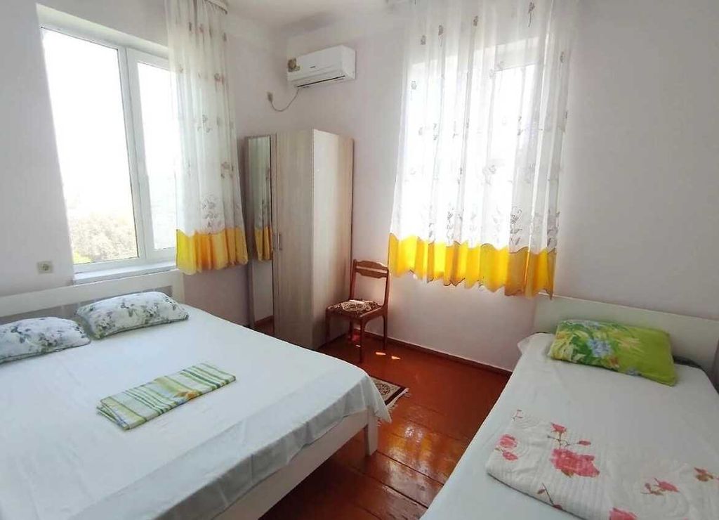 Трёхместный номер эконом