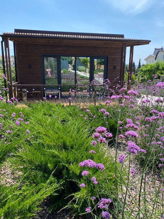 Семейный номер новый коттедж с бассейном