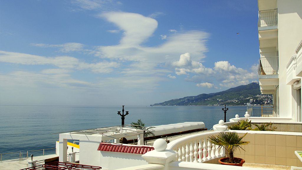 Апартаменты с двумя спальнями и видом на море