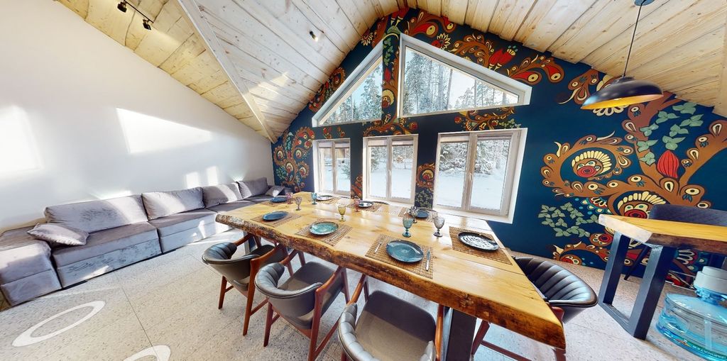 Дом вилла с баней и чаном на костре