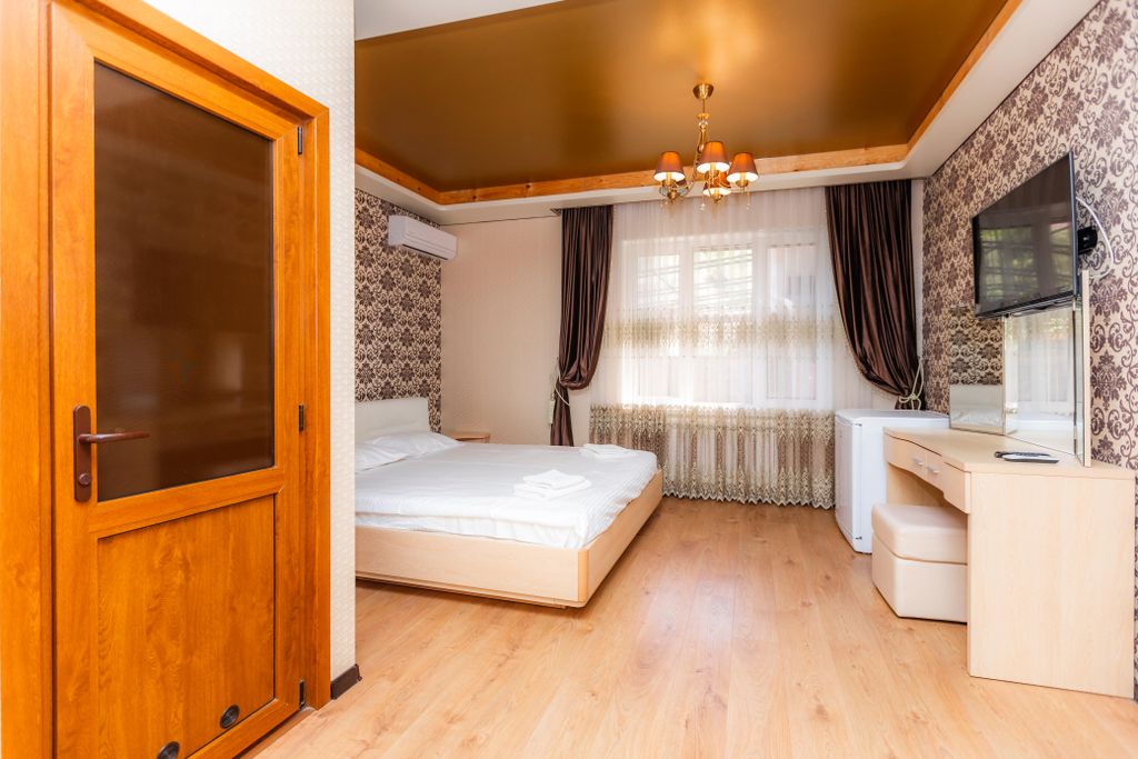 Двухместный номер с 1 кроватью улучшенный