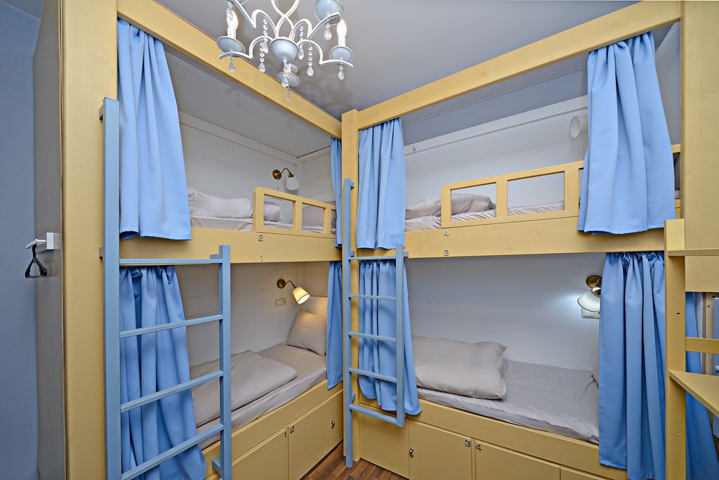 Многоместный смешанный номер общий 6-местный эконом