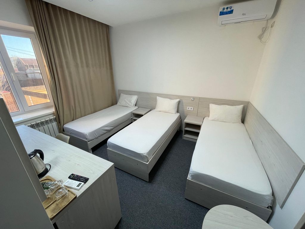 Трёхместный номер стандарт