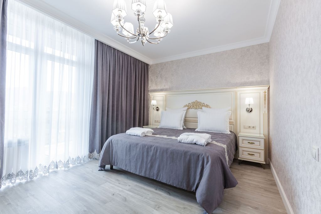 Двухместный номер с 1 кроватью Стандарт двухместный семейный с видом на бассейн и окрестности