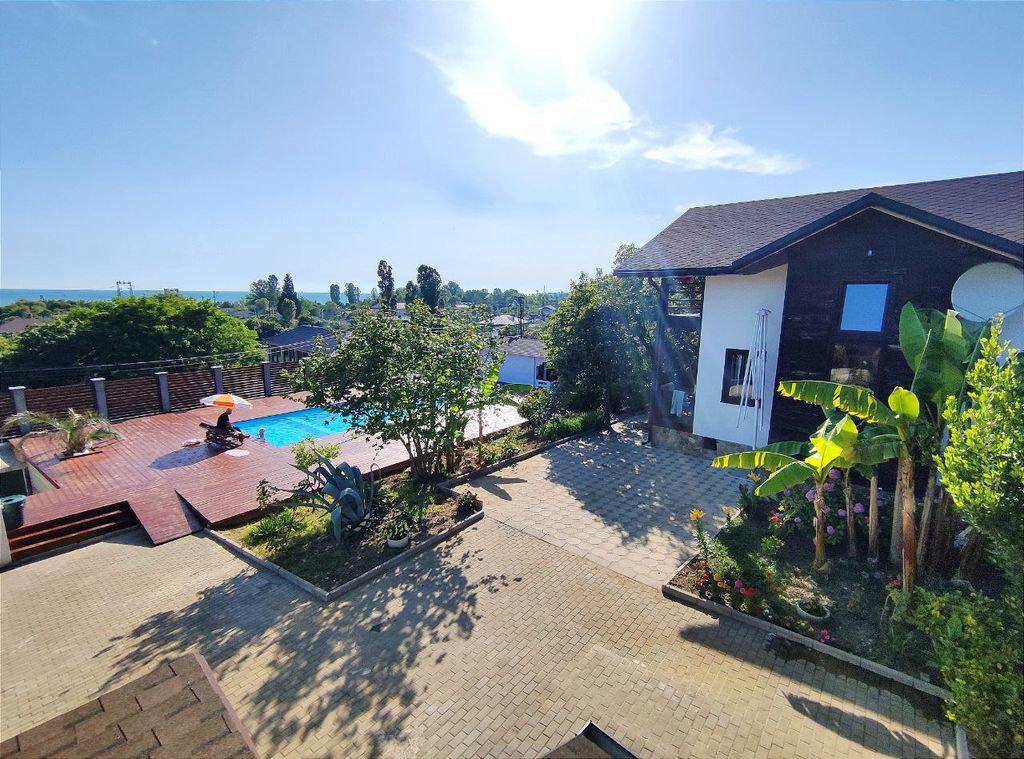 Четырёхместный номер улучшенный