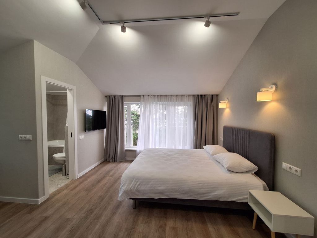 Четырёхместный номер стандарт с видом на море