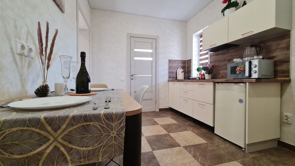 Четырёхместный номер двухкомнатный Sea 1