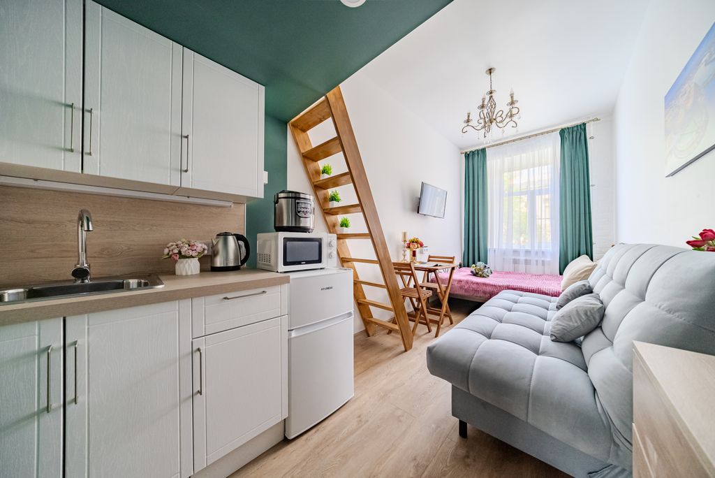 Семейный номер двухуровневая комната