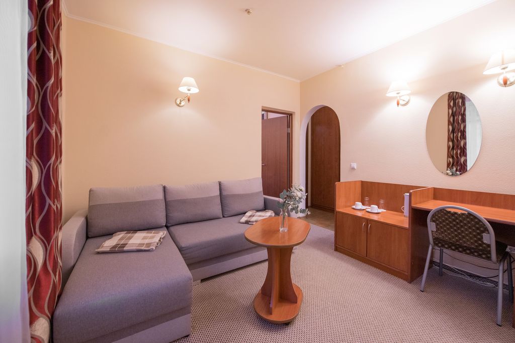 Двухместный номер с 1 кроватью двухкомнатный