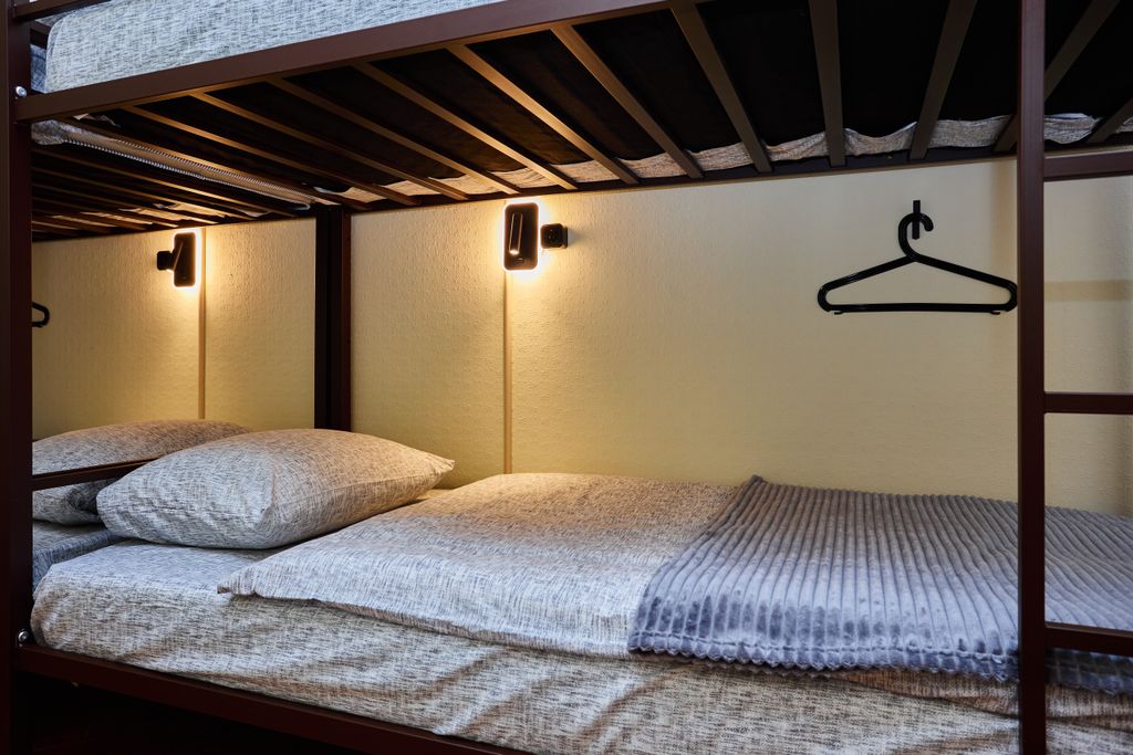 Многоместный смешанный номер эконом (душ/туалет общий)