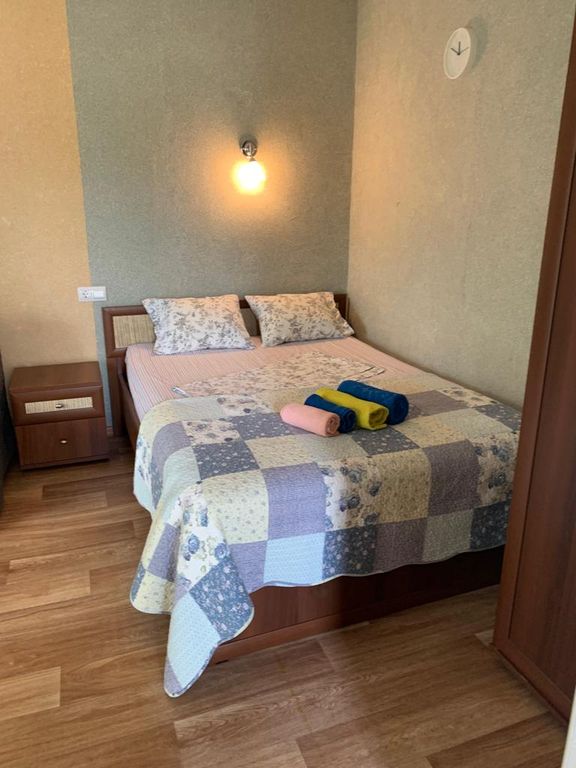 Трёхместный номер люкс с видом на горы