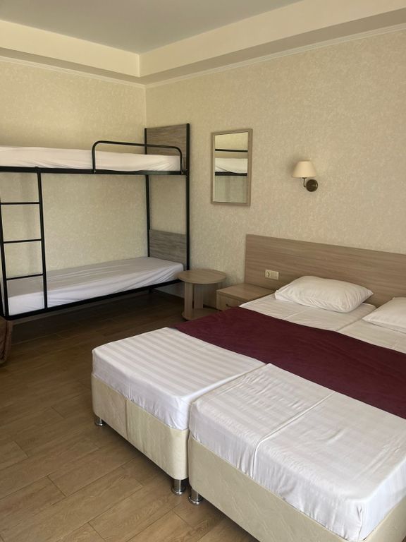 Четырёхместный номер стандарт