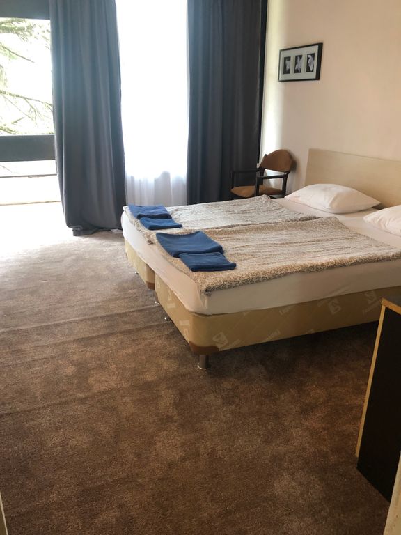 Семейный номер люкс с видом на горы