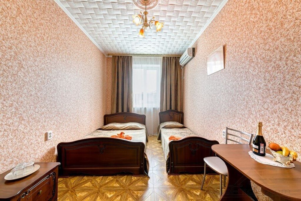 Трёхместный номер стандарт