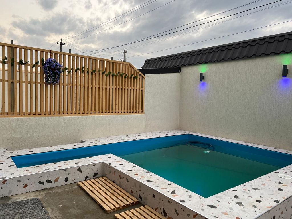 Многоместный смешанный номер первый этаж