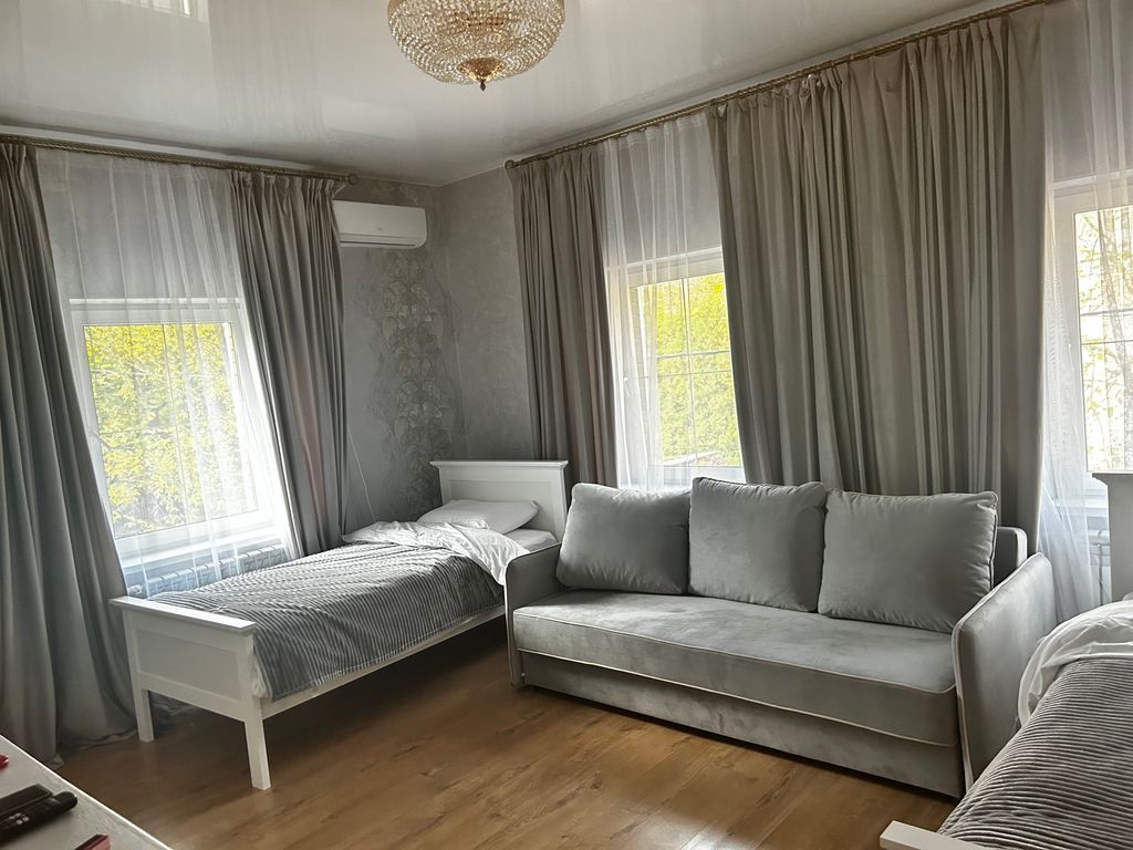 Двухместный номер с 2 отдельными кроватями №6 алексеевская башня