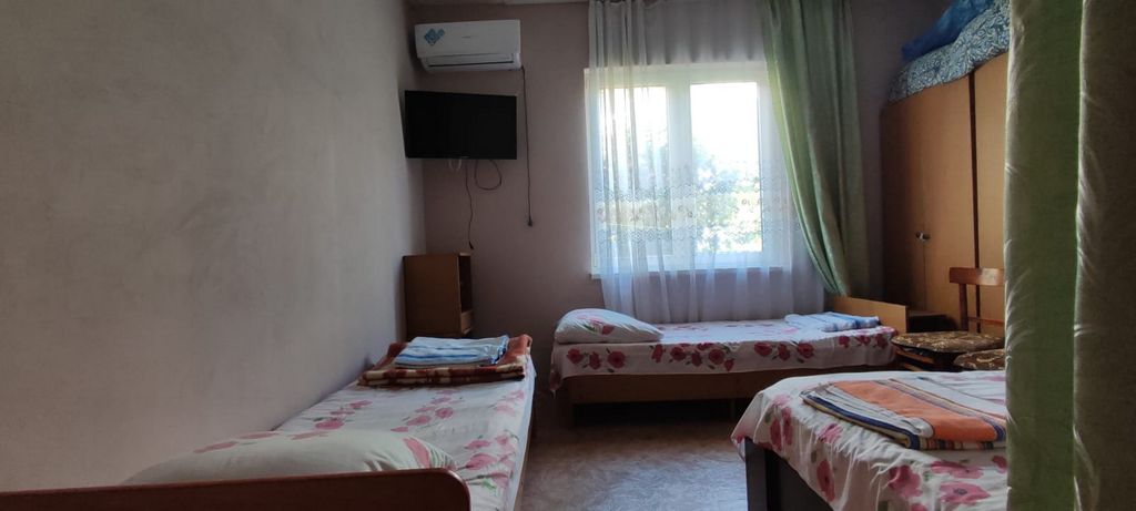 Четырёхместный номер Четырёхместный стандарт