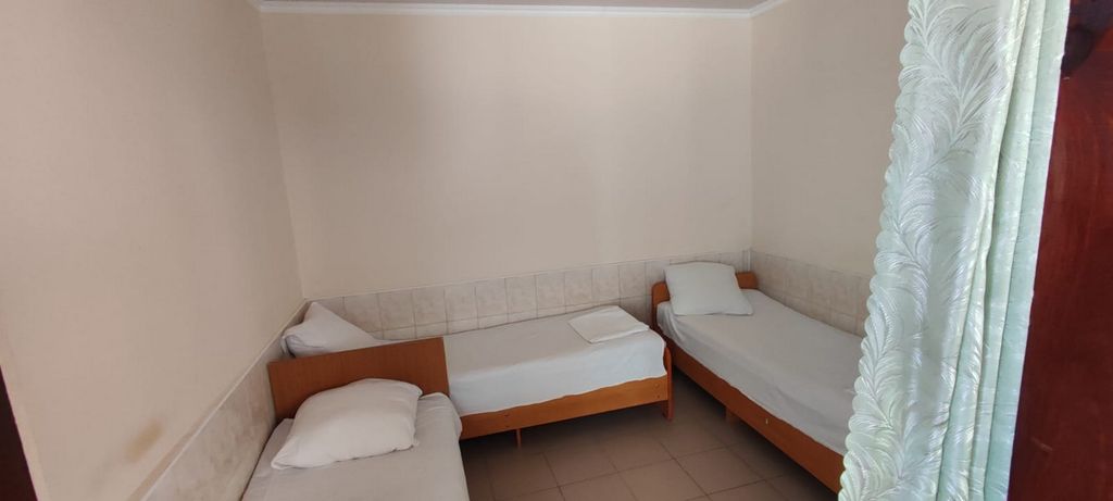 Трёхместный номер Трёхместный эконом