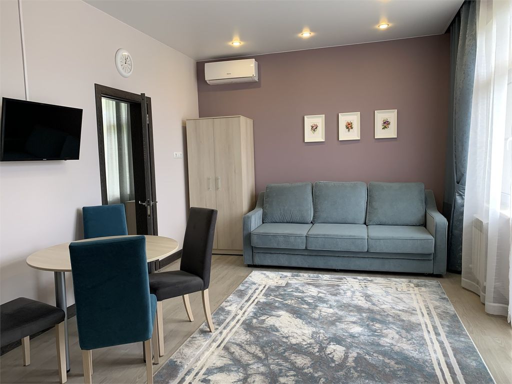 Четырёхместный номер Люкс