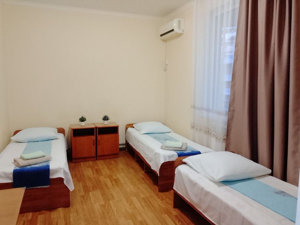 Трёхместный номер эконом