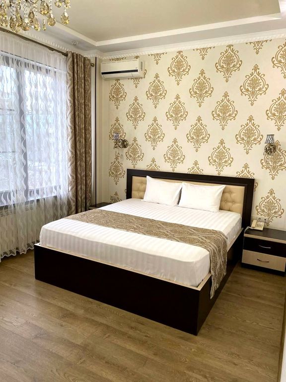 Семейный номер улучшенный с видом на город