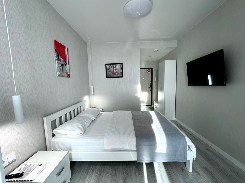 Двухместный с 1 кроватью стандартный дизайн белый, вид на парк