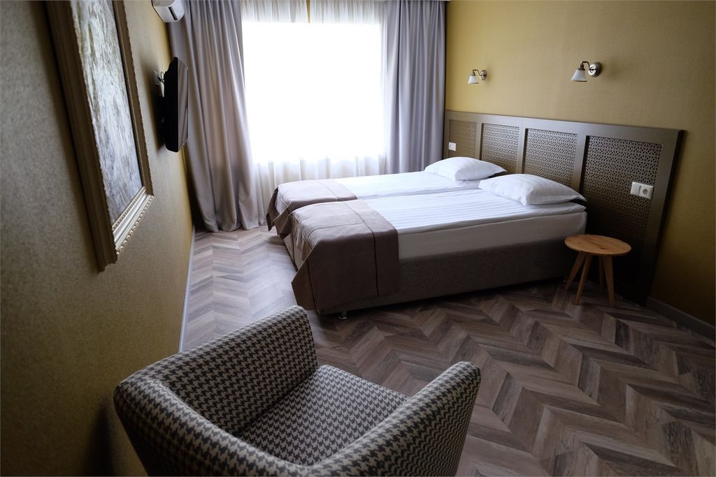 Двухместный номер с 1 кроватью Джуниор сюит (вид на лес)