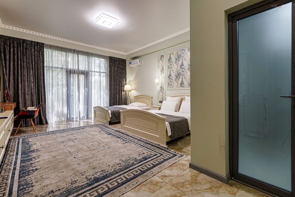 Семейный номер делюкс с лоджией