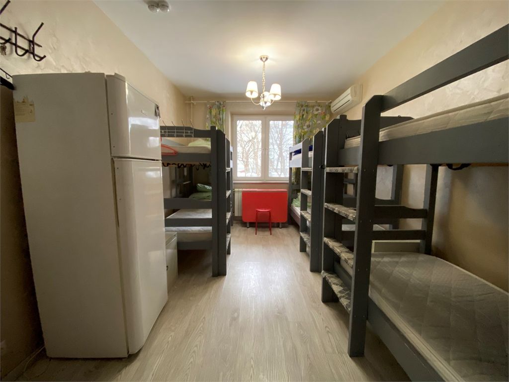 Многоместный мужской номер шестиместный общий