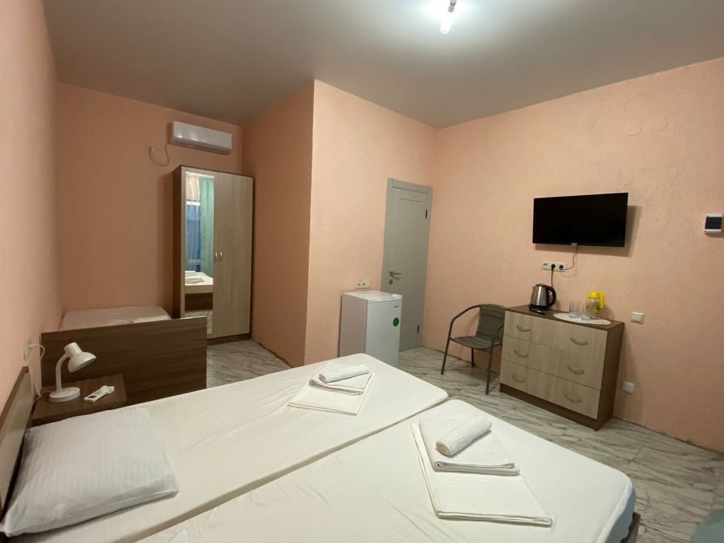 Трёхместный номер стандарт