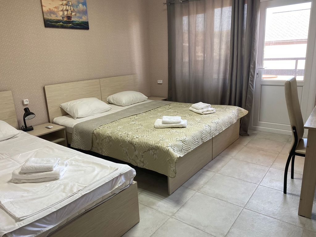 Трёхместный номер стандарт