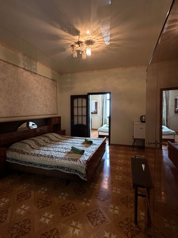 Семейный номер двухкомнатный номер с удобствами две комнаты