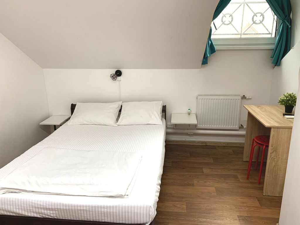 Двухместный номер с 1 кроватью полулюкс